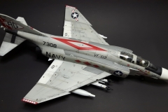 F-4J-VF102